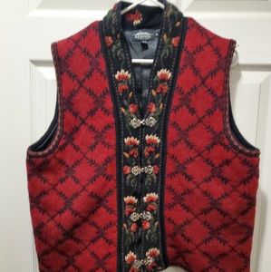 Gorgeous Icelandic design sweater vest  Xl.